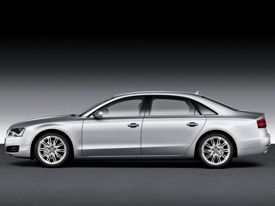  Audi A8 L TFSI Quattro (D4) 2010 года  (WW) (фото 21 из 25)